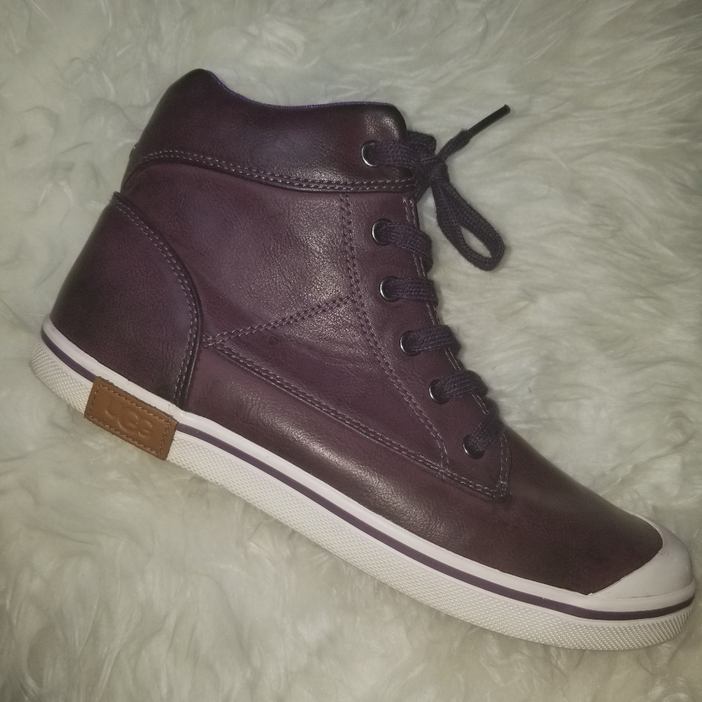 UGG Damien Distressed Sneaker